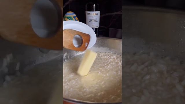 SICILIANI CREATIVI - Risotto cacio e pepe e tartare di gamberi  - Risotto cheese & prawn #shorts