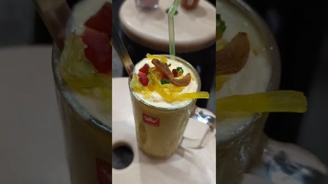 Summer drink 🍻|Nuts Mango shake#Krishnapriya Radhya#shorts#summer#KrishnapriyaRadhya