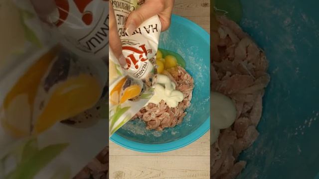 Необычные мясные оладьи. Очень вкусно!