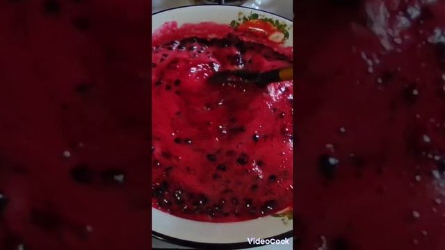 Трехминутка из жимолости - вкуснейшее варенье #рецепты