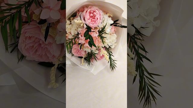 Такой букет будет радовать целый год💐