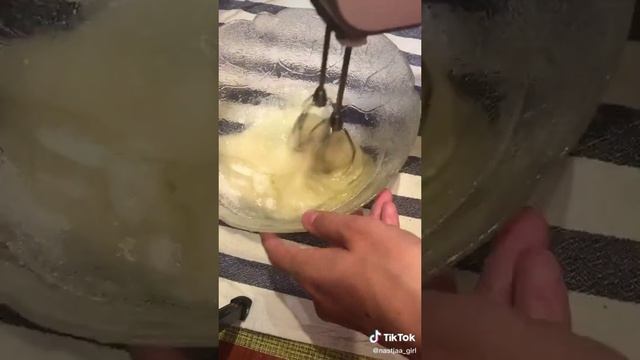 Вкусный воздушный пирог с фруктами !!!