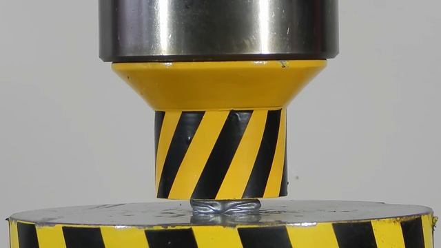 HYDRAULIC PRESS AGAINST a LARGE CARBON dioxide CO2 canister