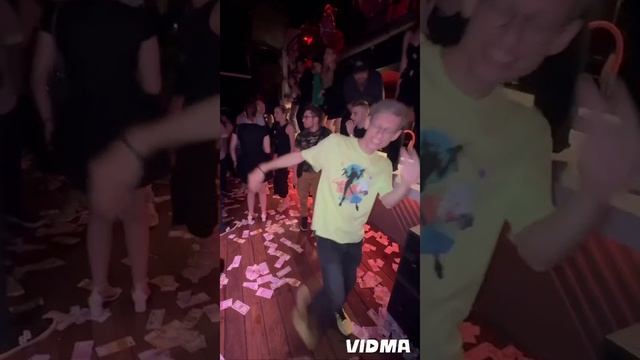 Опять танцую 😁