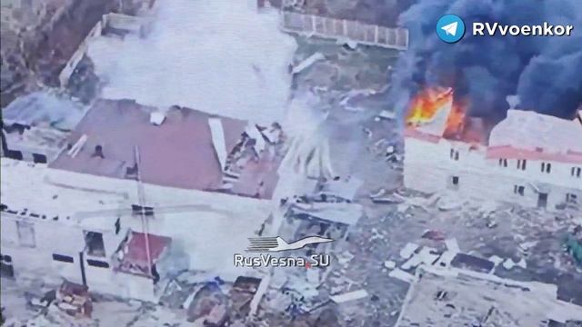 ‼️🇷🇺🔥Под Курахово пылают объекты ВСУ: 68-й и 103 полки сносят склады боеприпасов и оборону врага