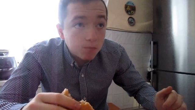 HAMBURGER CHALLENGE//10 ГАМБУРГЕРОВ ЗА 10 МИНУТ//А ВАМ СЛАБО?