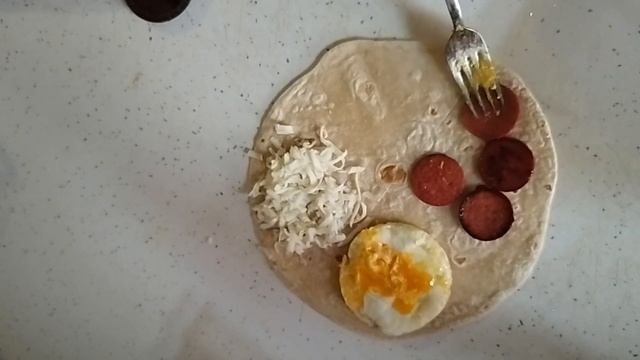 ЗАВТРАК ЗА 5 МИНУТ, ОЧЕНЬ СЫТНЫЙ И ВКУСНЫЙ,ЛАВАШ.