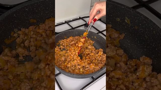 А какое ваше любимое блюдо? 🍝 #лазанья