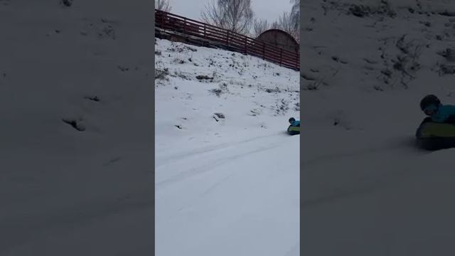 горки 🎢 снег идёт ❄️