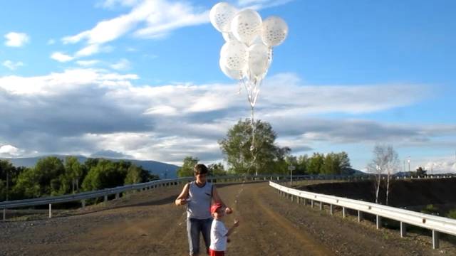 Запуск GoPro на воздушных шарах в п. Лучегорск, часть 1