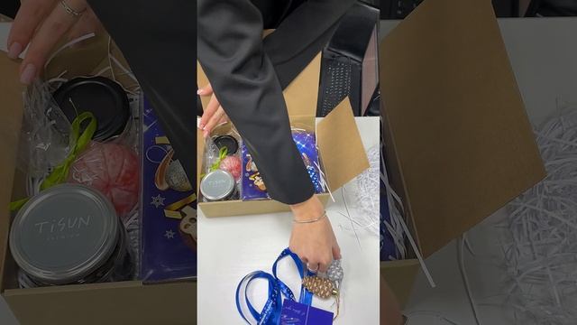 Самосборные коробки для упаковки подарков