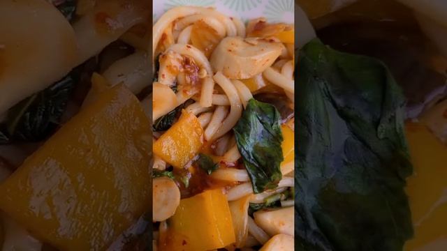 Spicy Oyster Mushrooms & Udon Noodles Vegan Plant-based Vegetarian #short #shorts