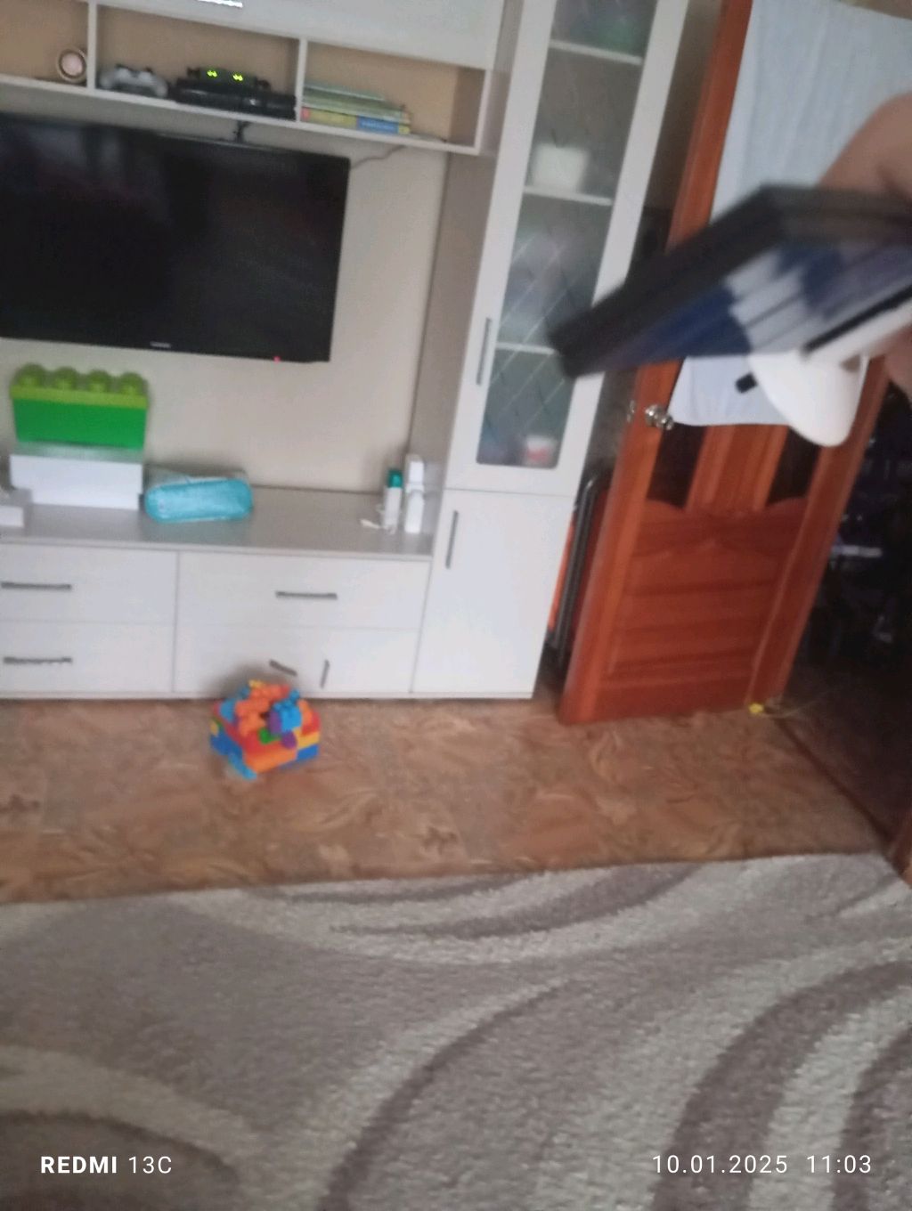 как связь появляется в домах???