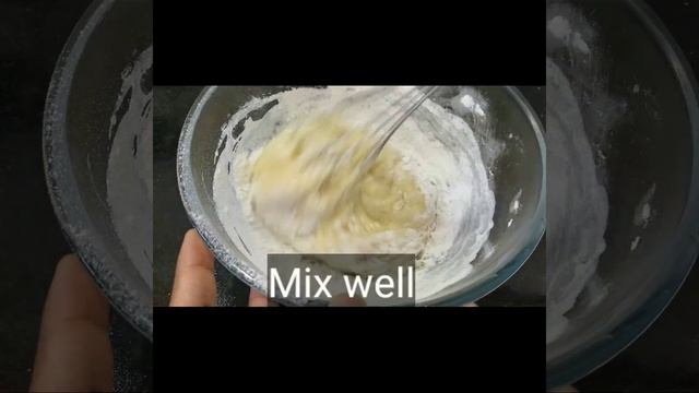 Perfect Vanilla Cupcakes/How to make moist vanilla cupcakes/ Classic cupcakes/Cake Recipe #Shorts