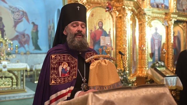 Великая вечерня в праздник Рождества Христова в Свято-Троицком соборе Майкопа 2025