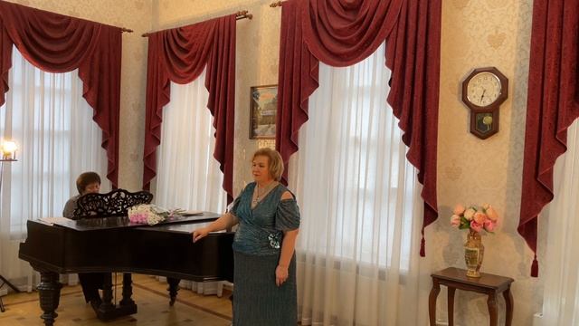 Отговорила роща золотая