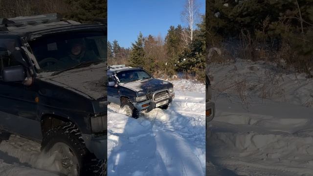 Ниссан Террано гребёт по снегу