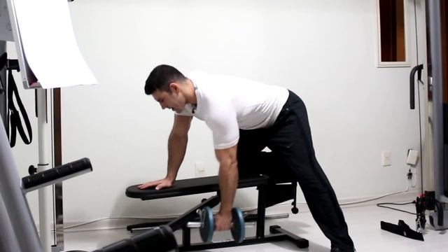 28 Exercícios com apenas 2 halteres (treino em casa)