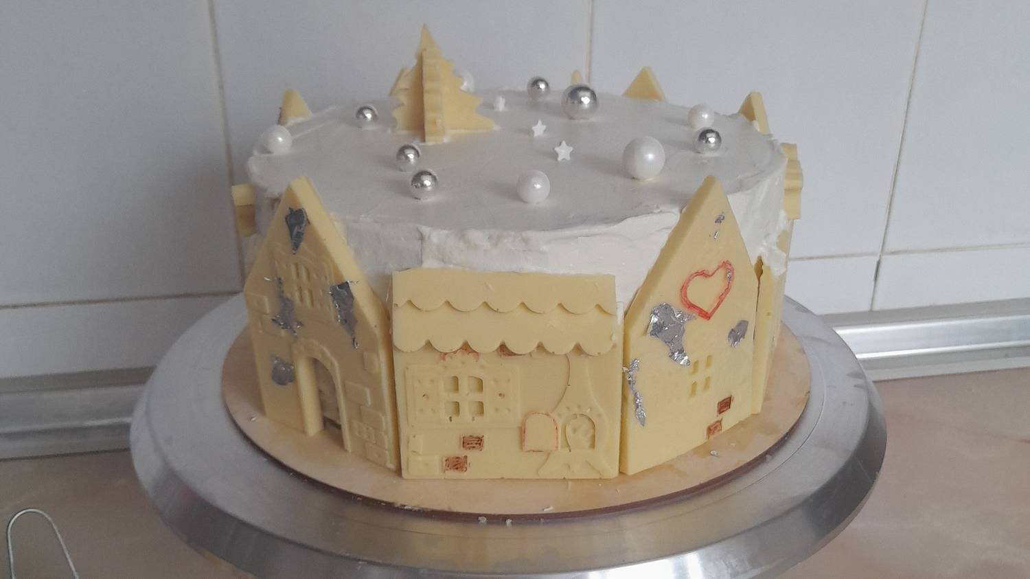 Торт "Снежная зима"