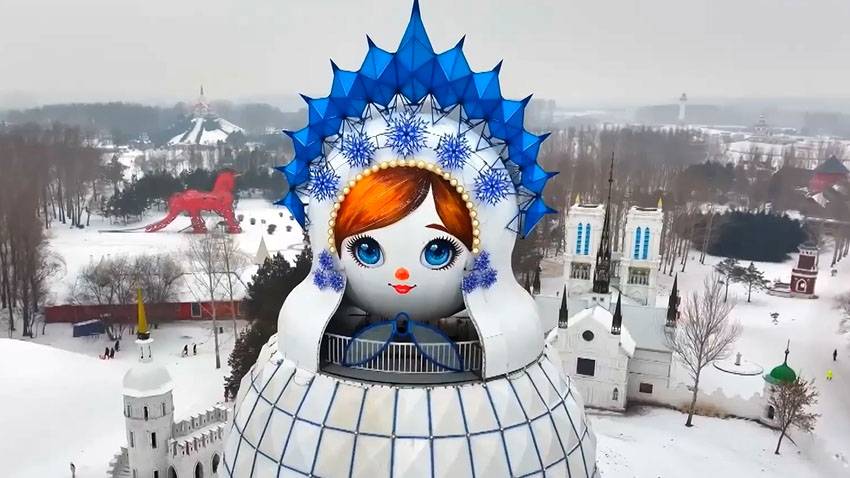 40-метровая скульптура Снегурочки под Харбином