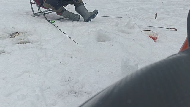 Поездка на снегоходах на рыбалку на несколько дней, с ночёвкой в палатке