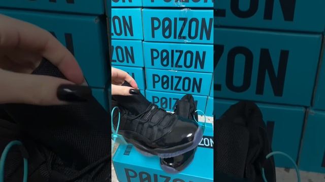 Nike Air Jordan 11 Retro Black Оригинал (Черные, Poizon)