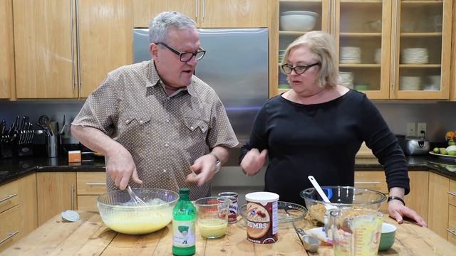 Mark Lowry & Colleen make Key Lime Pie