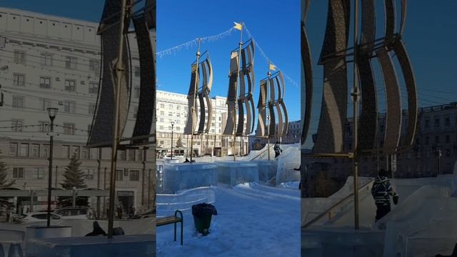 Ледовый городок "Остров сокровищ" в городе Челябинске