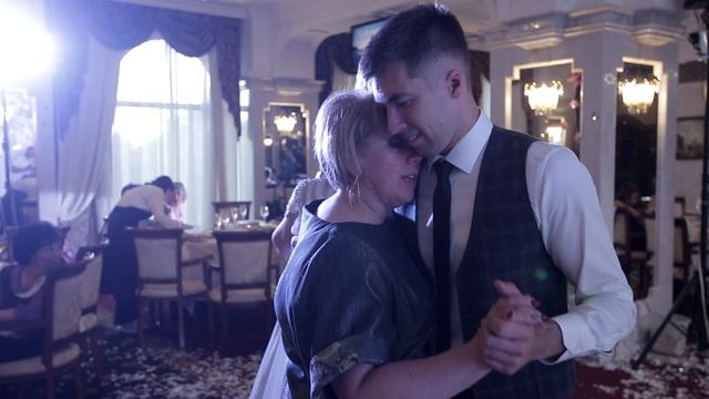 Яся И Никита - Танец С Мамой