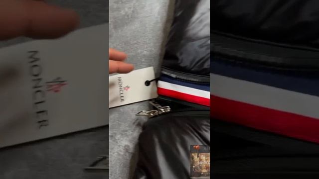 Пуховик Moncler удлинённый