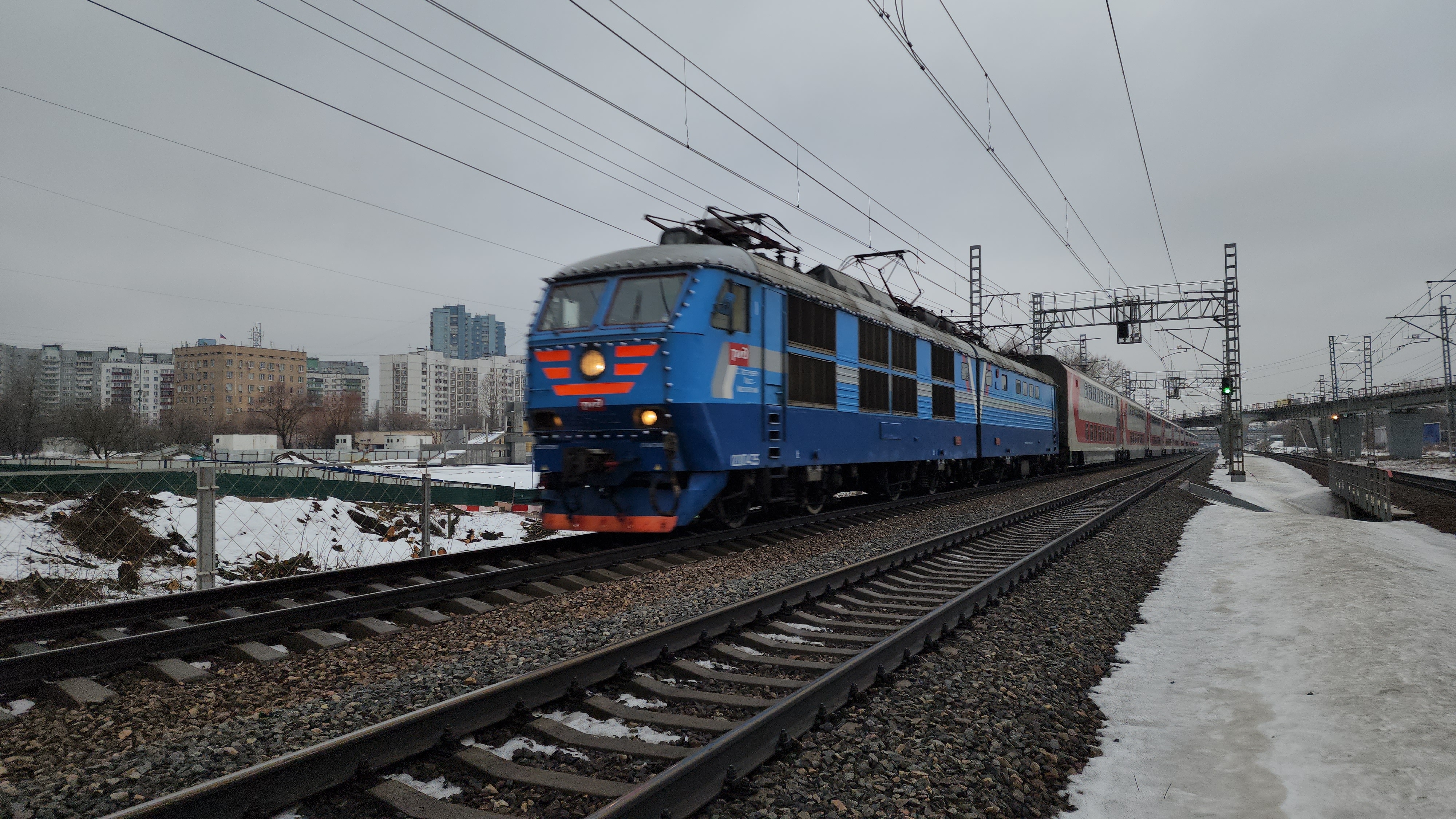 ЧС6-022 с поездом №61 Санкт-Петербург - Москва