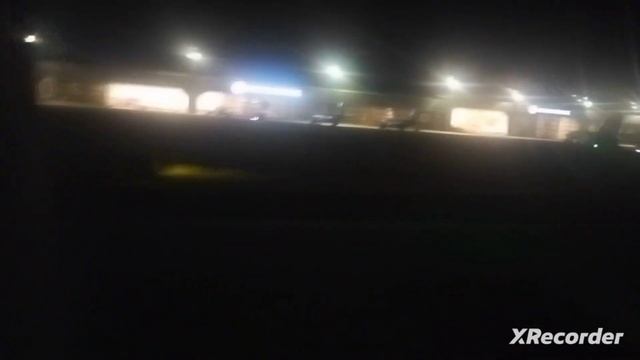 Flugzeug Pegasus landet bei Nacht in Istanbul von Basel komment ( Urlaub Video 3/2 ) + Beschreibung