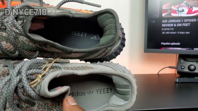 YEEZY 350 V2 CARBON BELUGA  VS REFLECTIVE BELUGA COMPARISON