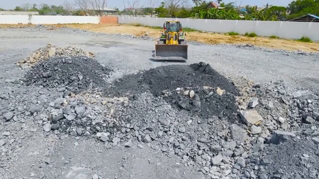 Строительство, засыпка берега, другой обзор