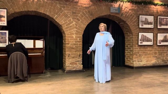 Песня Нины из оперетты «Золотая долина»