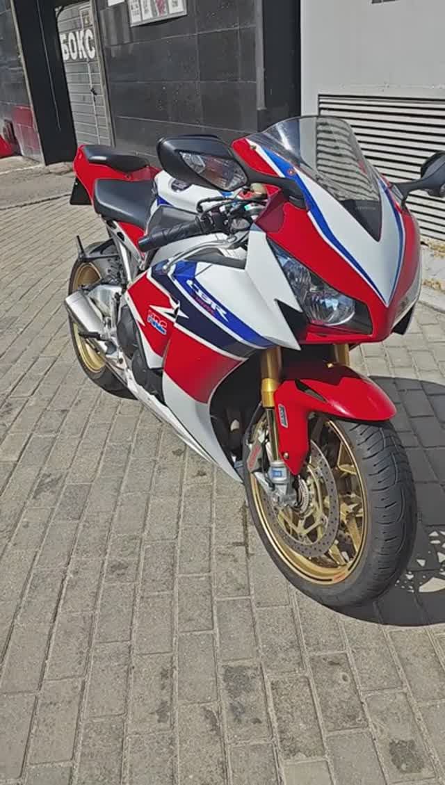 CBR 1000 RR/RA SP ABS Öhlins Brembo 2014