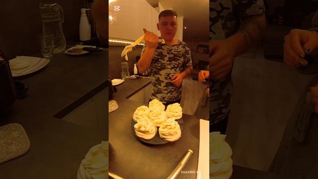 Как мы готовили десерт Павлова