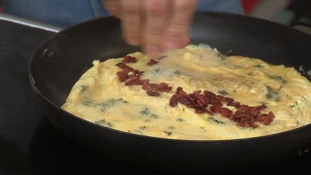 Bacon And Mozzarella Omelette: Food Fest 4