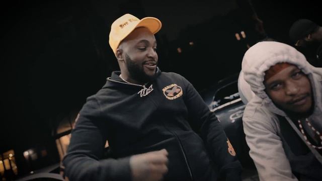 PEE GUNNA - AINT ON SHIT ( OFFICIAL MUSIC VIDEO )