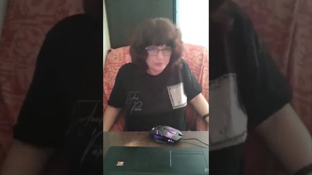 Милли Купер из с.Шипуново,у клиентов Света-комета,мечтает о муже!