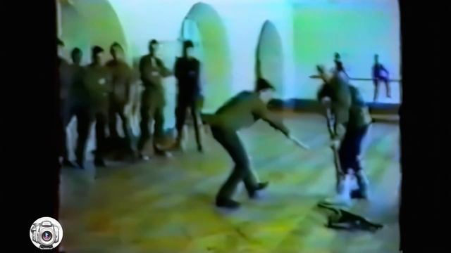 Алексей Алексеевич Кадочников. Занятие с курсантами в Училище. 1990г