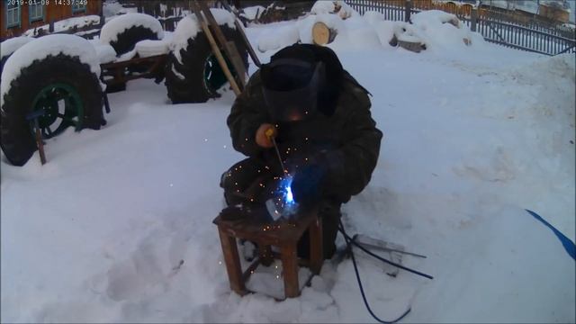 самодельный колун  топор .колун из 3 топоров