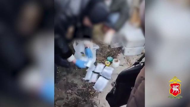 Полицейские изъяли у жителя Крыма более 7,5 кг наркотиков, которые он планировал сбыть