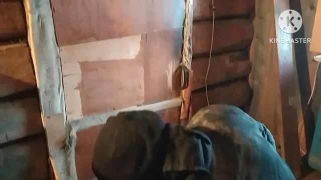Установили входную дверь сделанную своими руками. Часть первая.