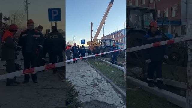 В Тимашевске «гонщик» влетел в столб и здание.