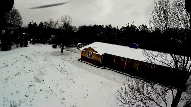 Snowday 2016 Syma X8W Crashes into Power Line