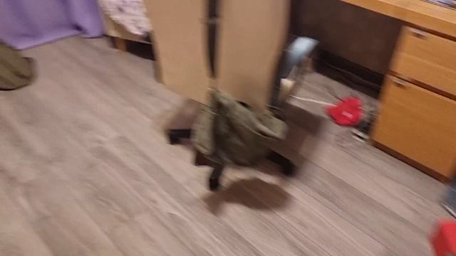 ВЛОГ: Уборка в комнате [часть 1]