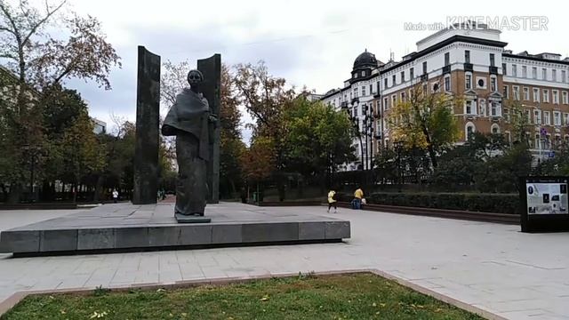 ПРОГУЛКИ по МОСКВЕ _ метро ТУРГЕНЕВСКАЯ _ЕленаПеро