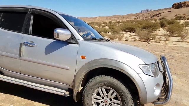 L200 sportero 4x4 tamagrast tamanrasset le 30 12 2016