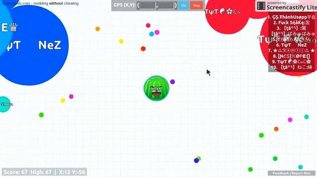 Playing Agar.io as Jelly Skin